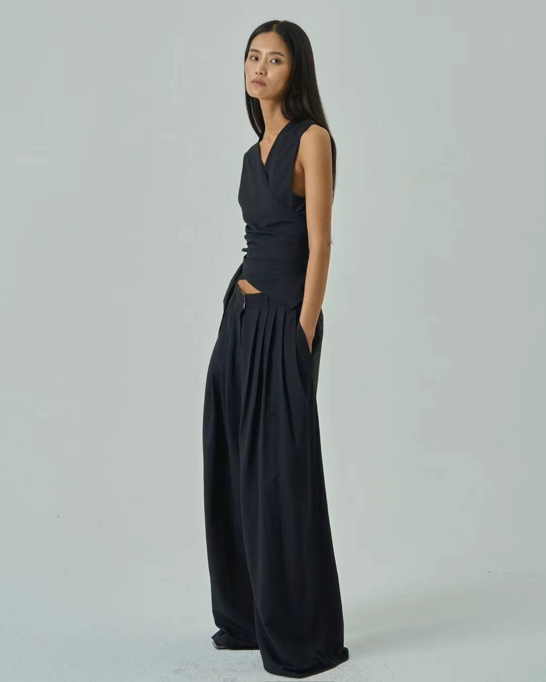 Remi Black Pleated Trousers