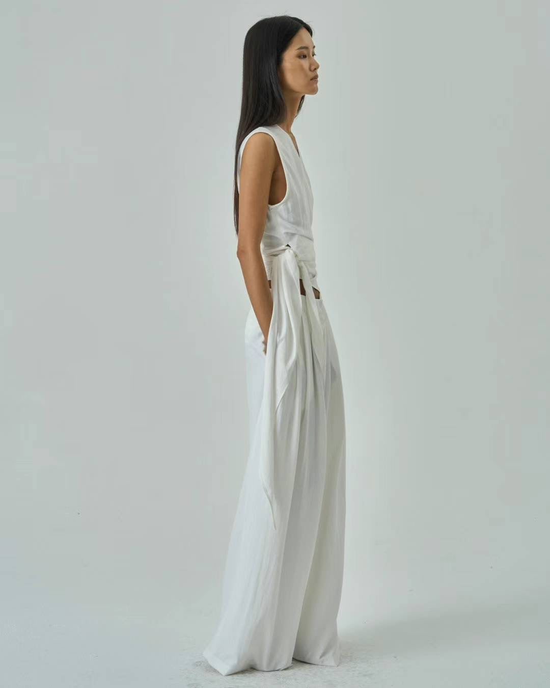 Remi White Pleated Trousers